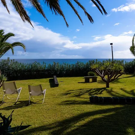 Dune Coliving Hostal *
