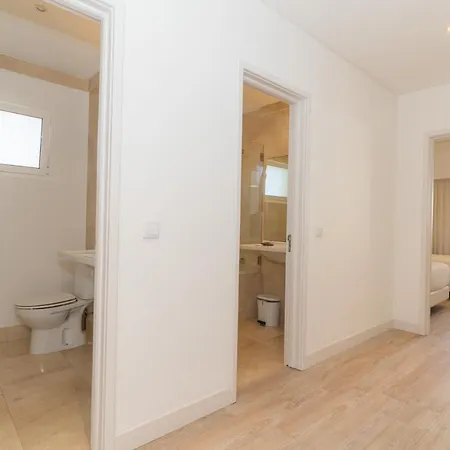 Dune Coliving 호스텔